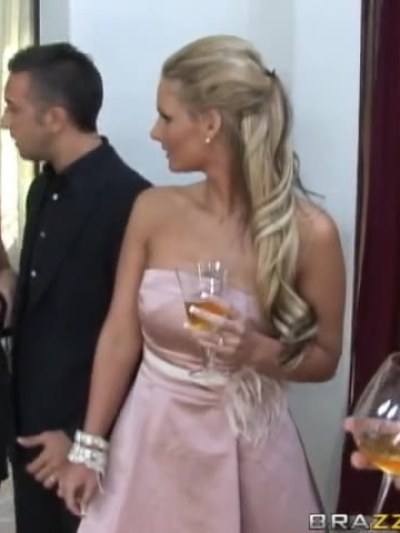 RealWifeStories.com clips