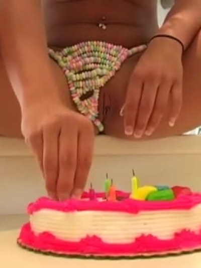 Lia19.com videos