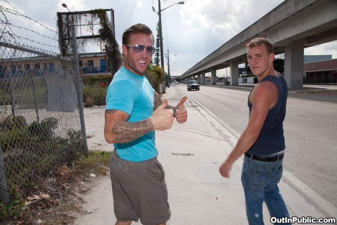 OutInPublic.com pictures 1