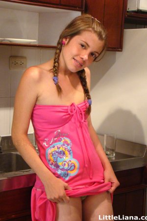 LittleLiana.com pictures 7