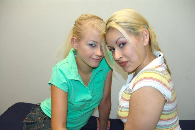 Milton Twins photos 7