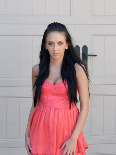 SelfDesire.com pictures