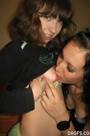 RealLesbianExposed.com pictures 4